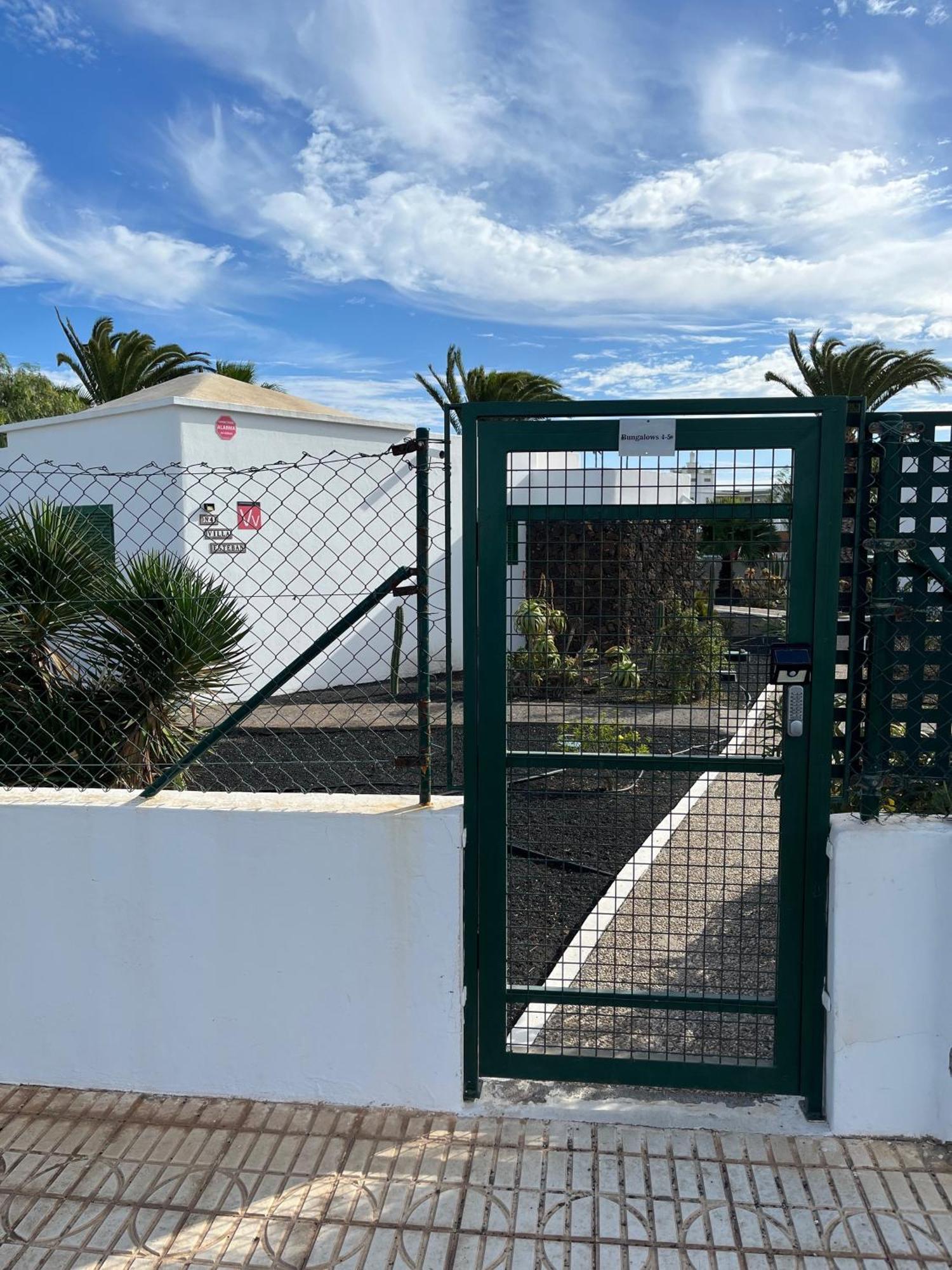 Villa Esteban Playa Blanca  Exterior foto
